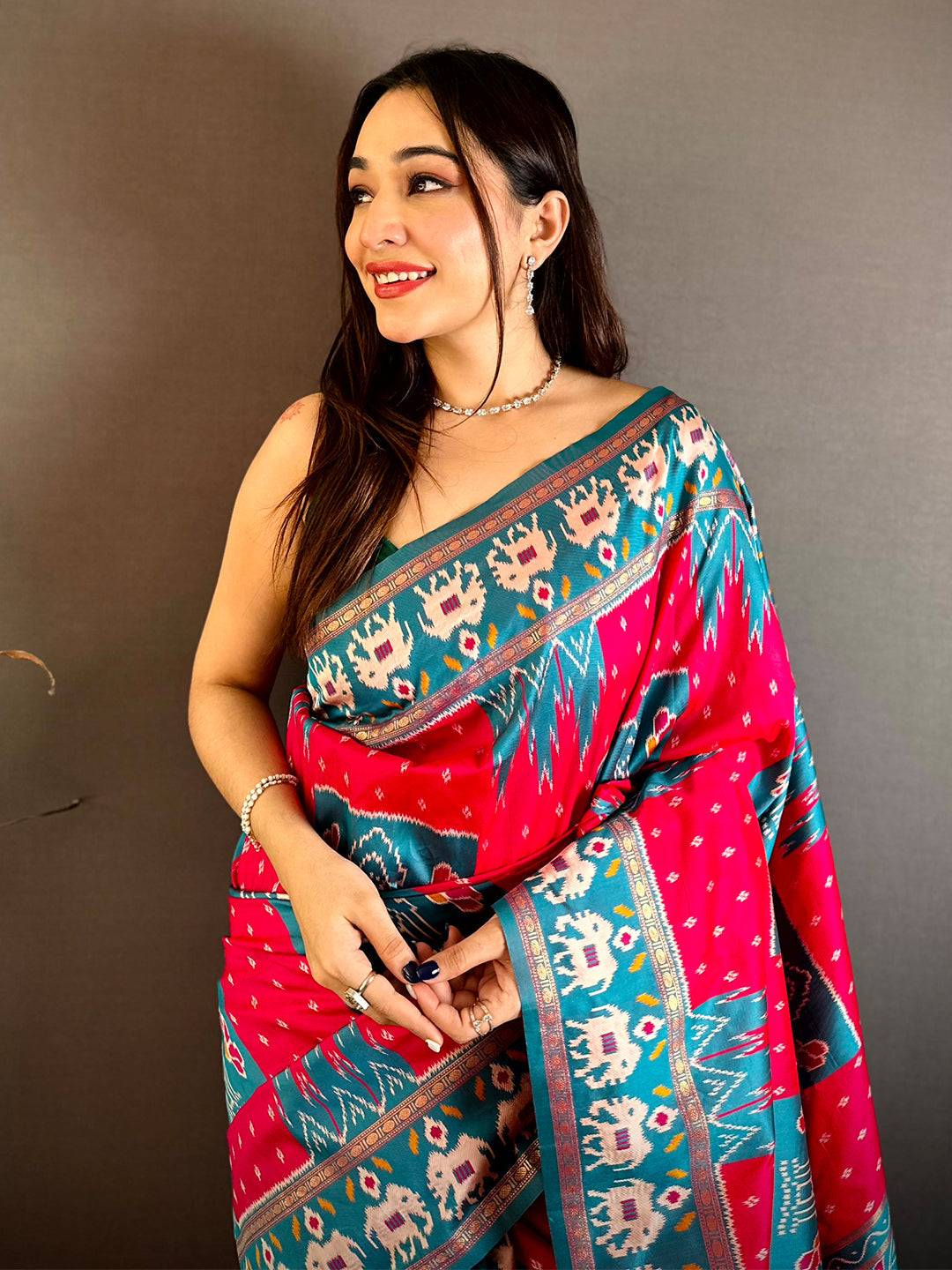 Radiant Warli Ikkat Patola Silk Saree