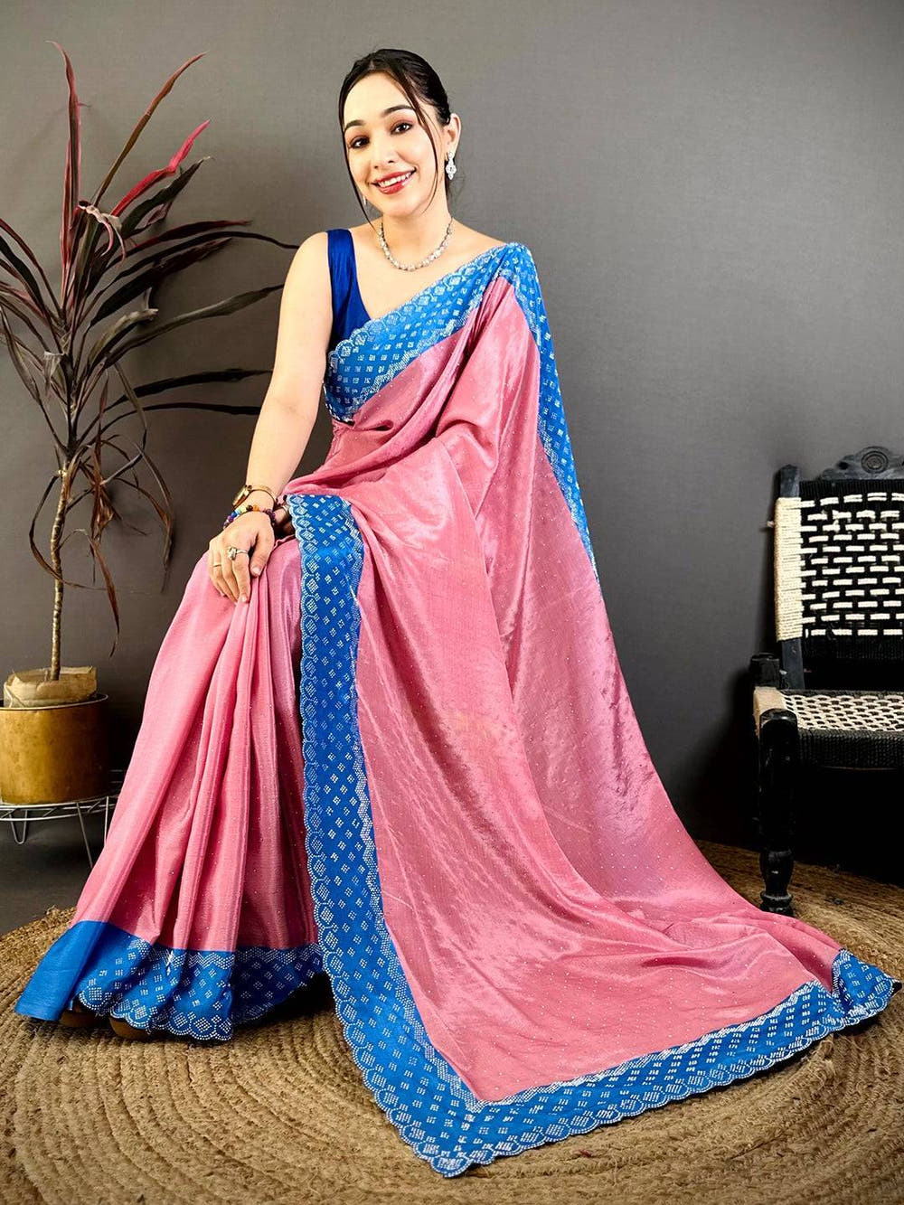Gajri Poly Chiffon Diamond Stone Work Saree
