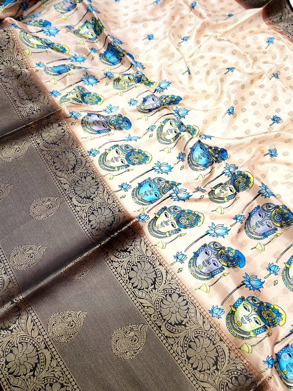 Majestic Banarasi Silk Krishna Motif Pattu Saree