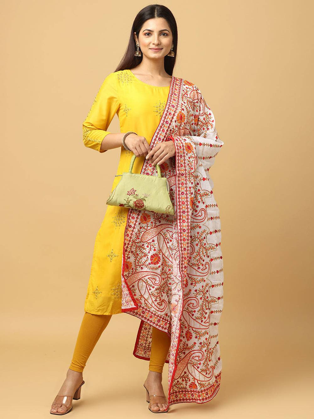 Model with White Poly Chiffon Pashmina Dupatta