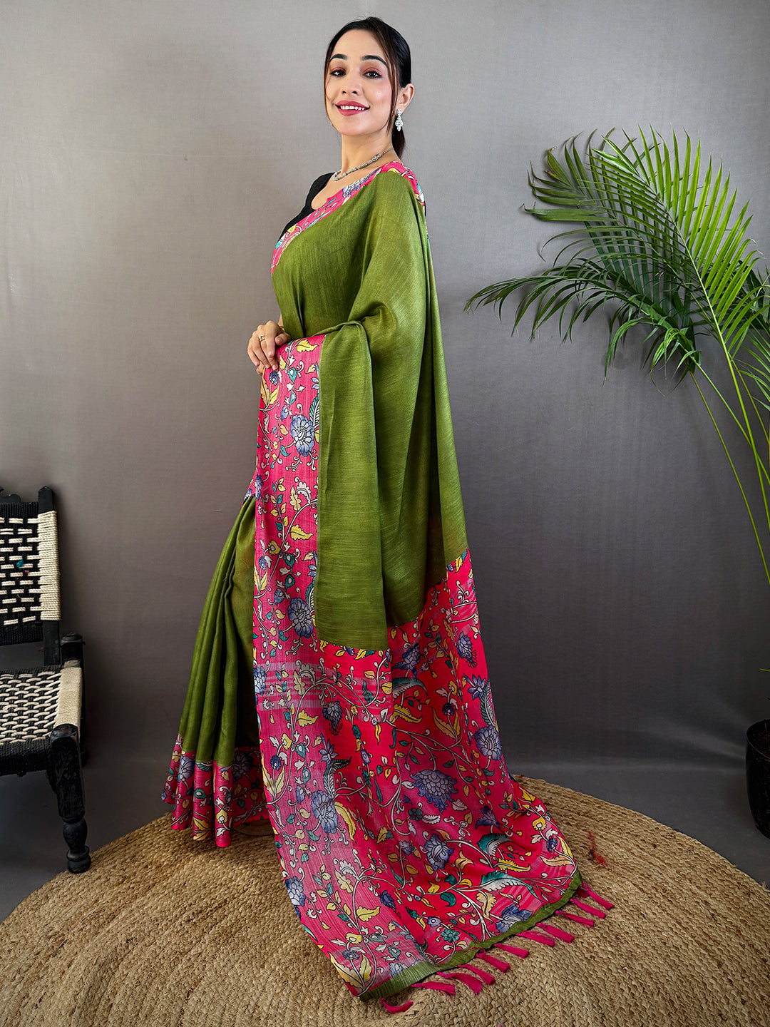Olive Linen Kalamkari Print Saree
