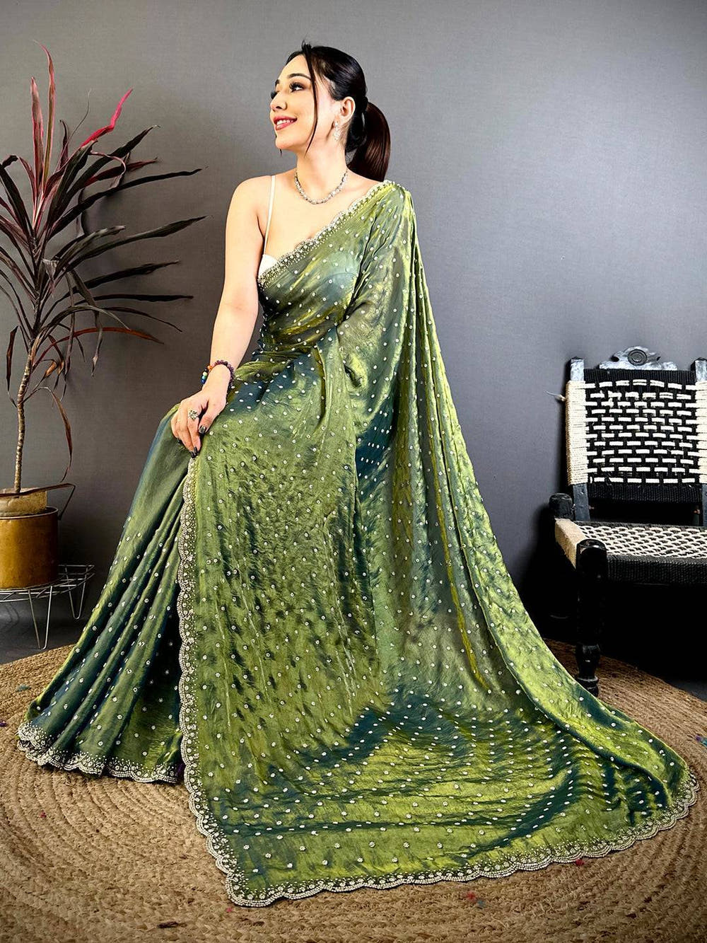 Royal Pearl Zircon Embellished Saree