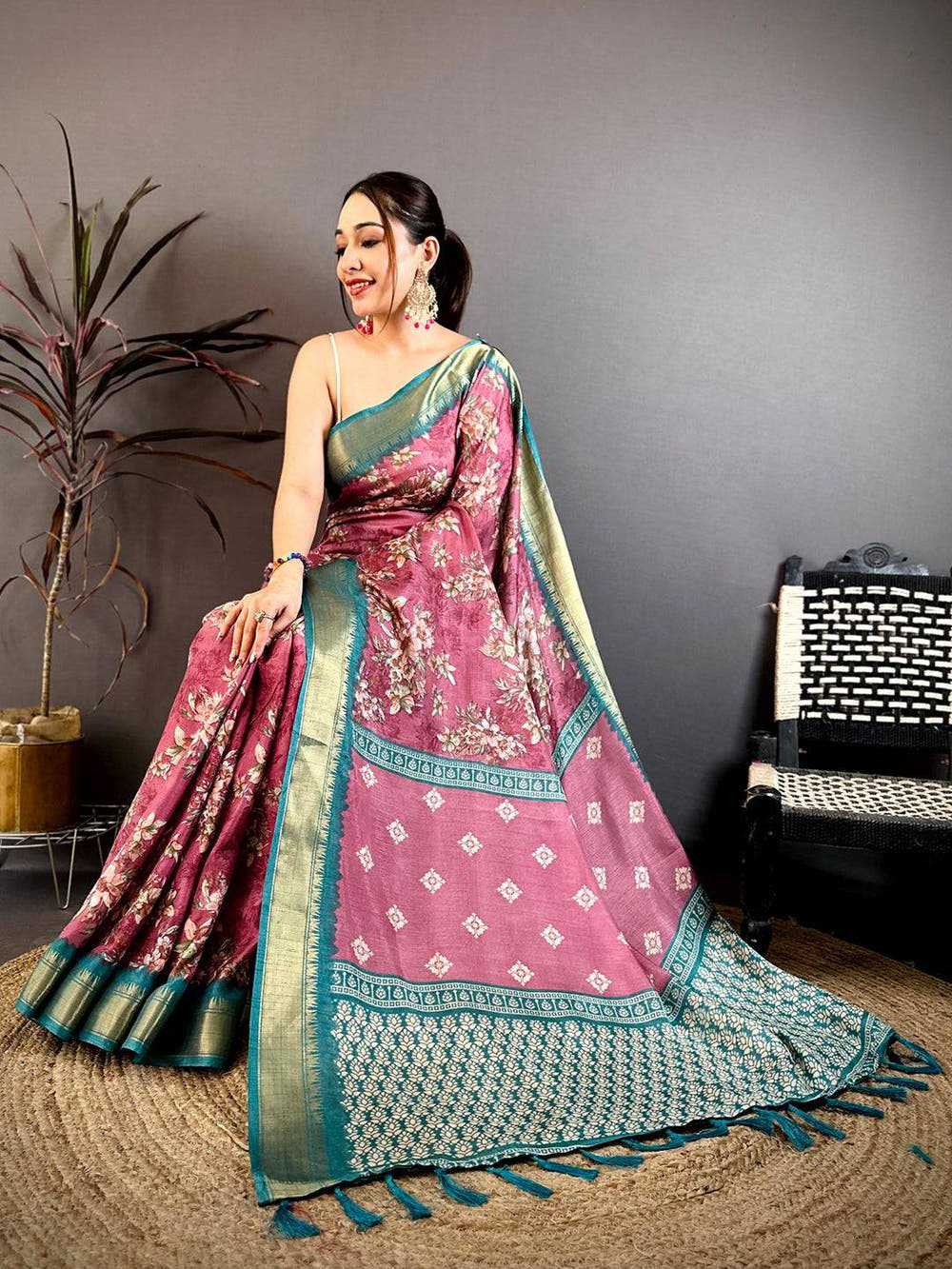 Regal Floral Printed Soft Dola Saree