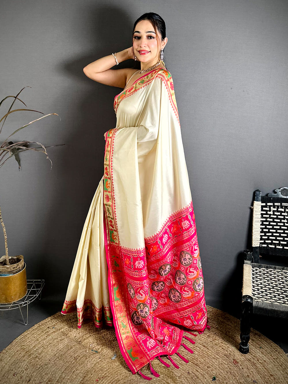 White Soft Silk Pochampally Ikkat Minakari Saree