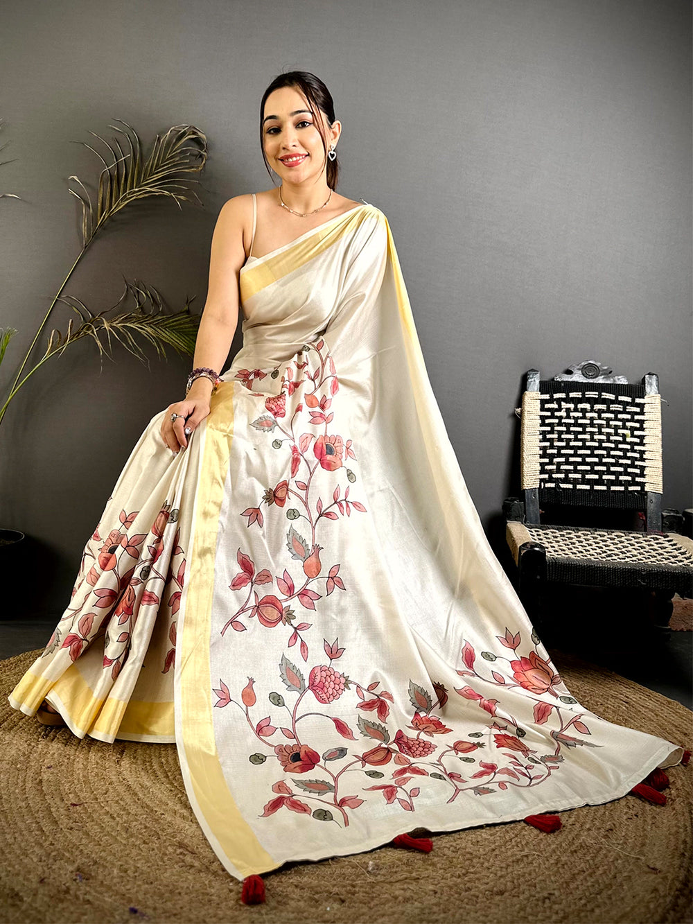 Graceful Floral Kalamkari Khadi Silk Saree