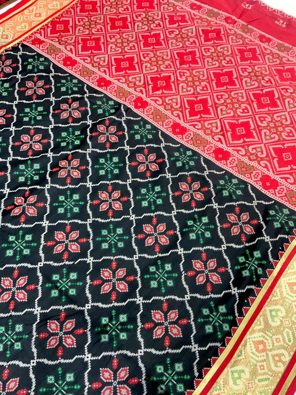 Opulent Pochampally Patola Silk Saree

