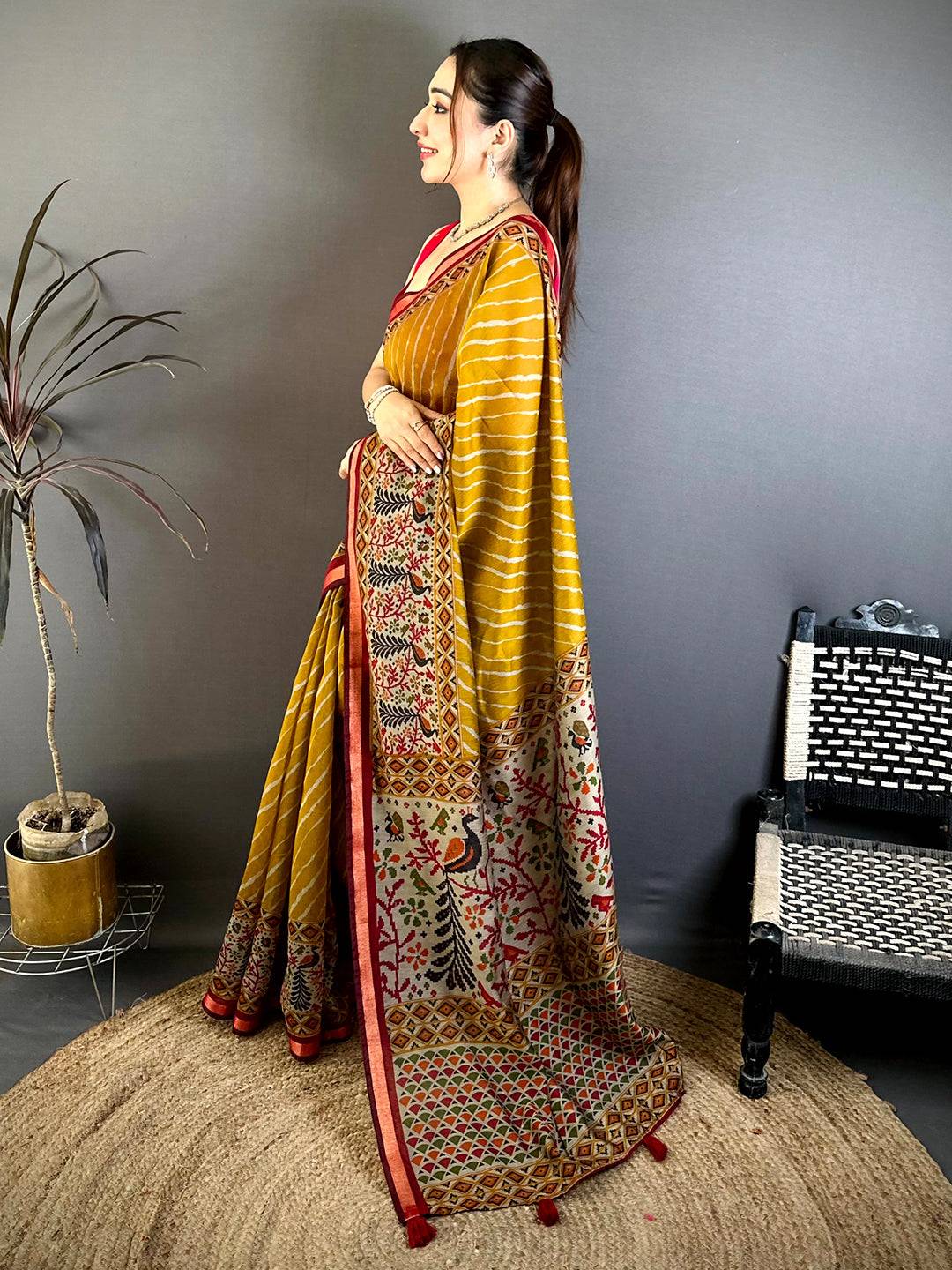 Stylish Mul Cotton Ikkat Pochampally Print Saree