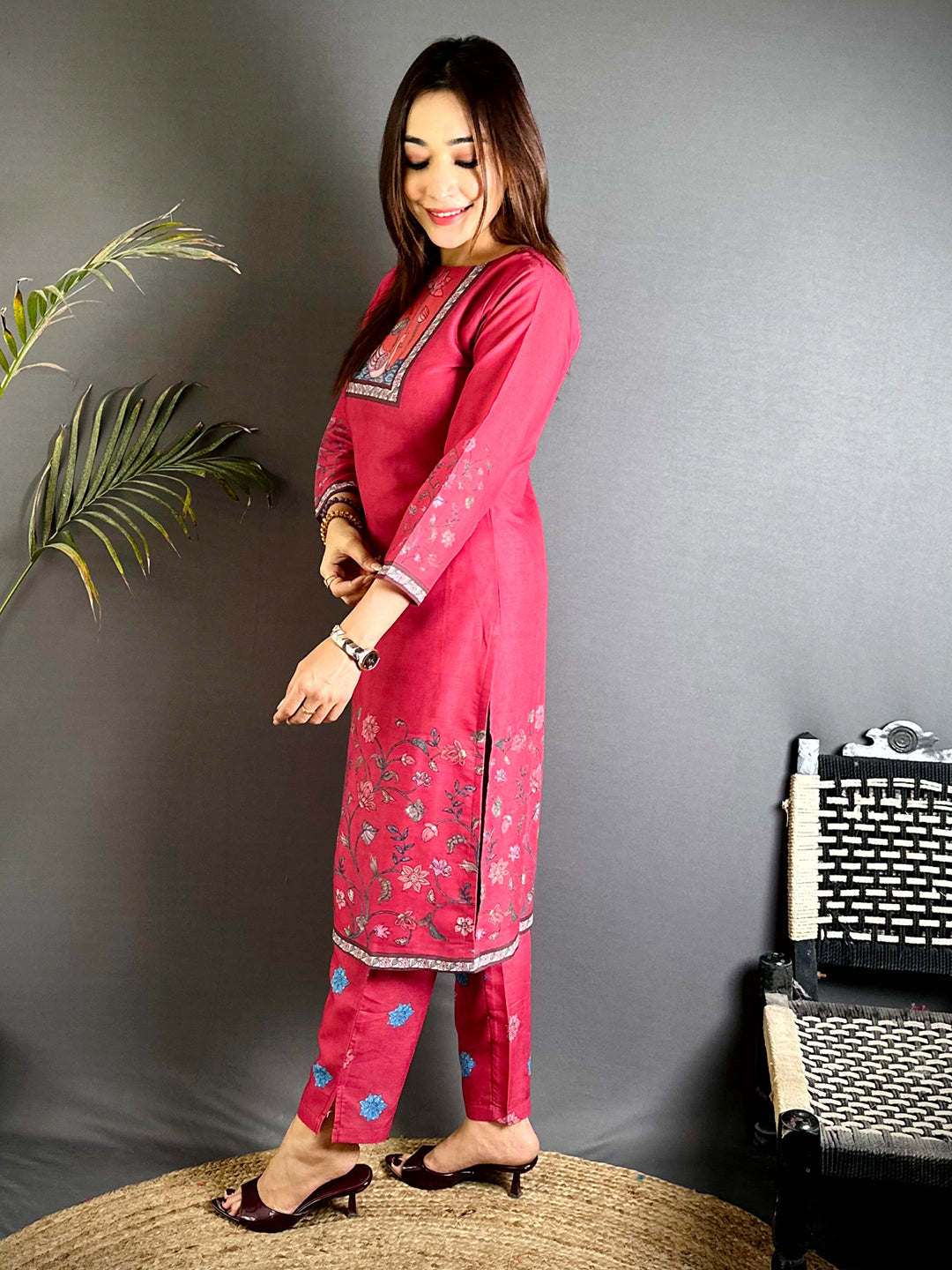 Crew Neck Kalamkari Art Kurti