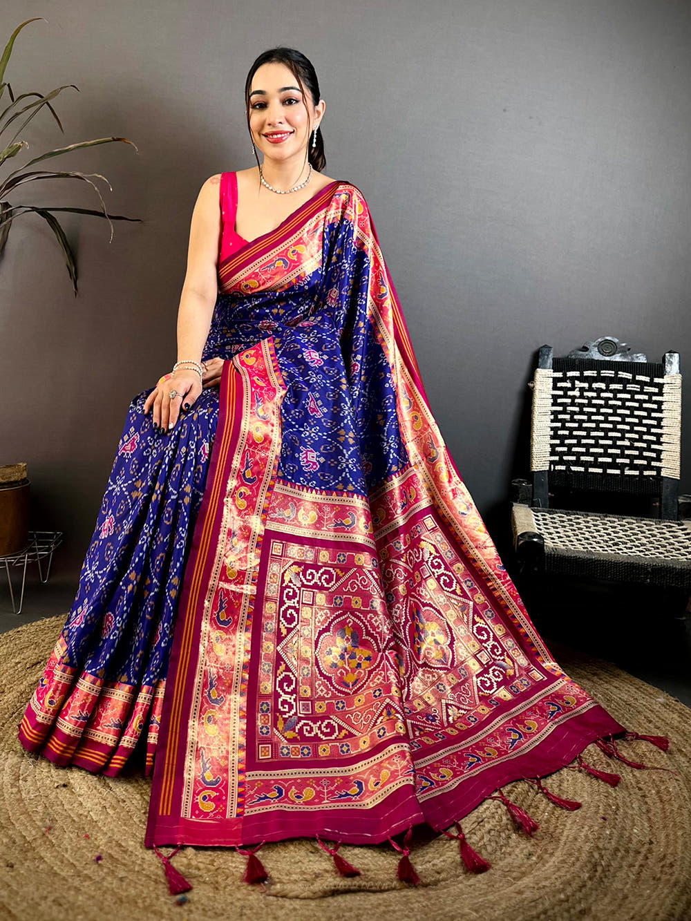 Exclusive Double Ikkat Patola Zari Saree