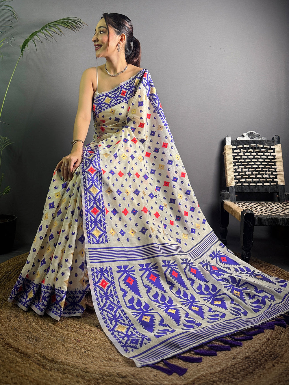 Light Purple Dhakai Jamdani Cotton Silk Saree