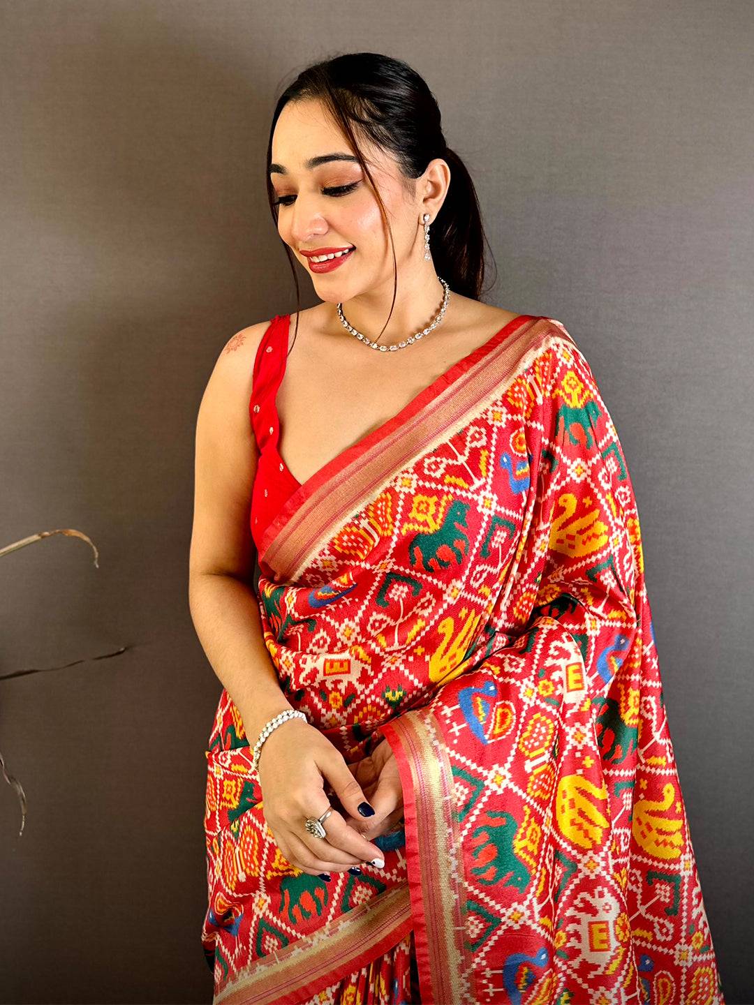 Opulent Gold Lakda Patta Kalamkari Saree