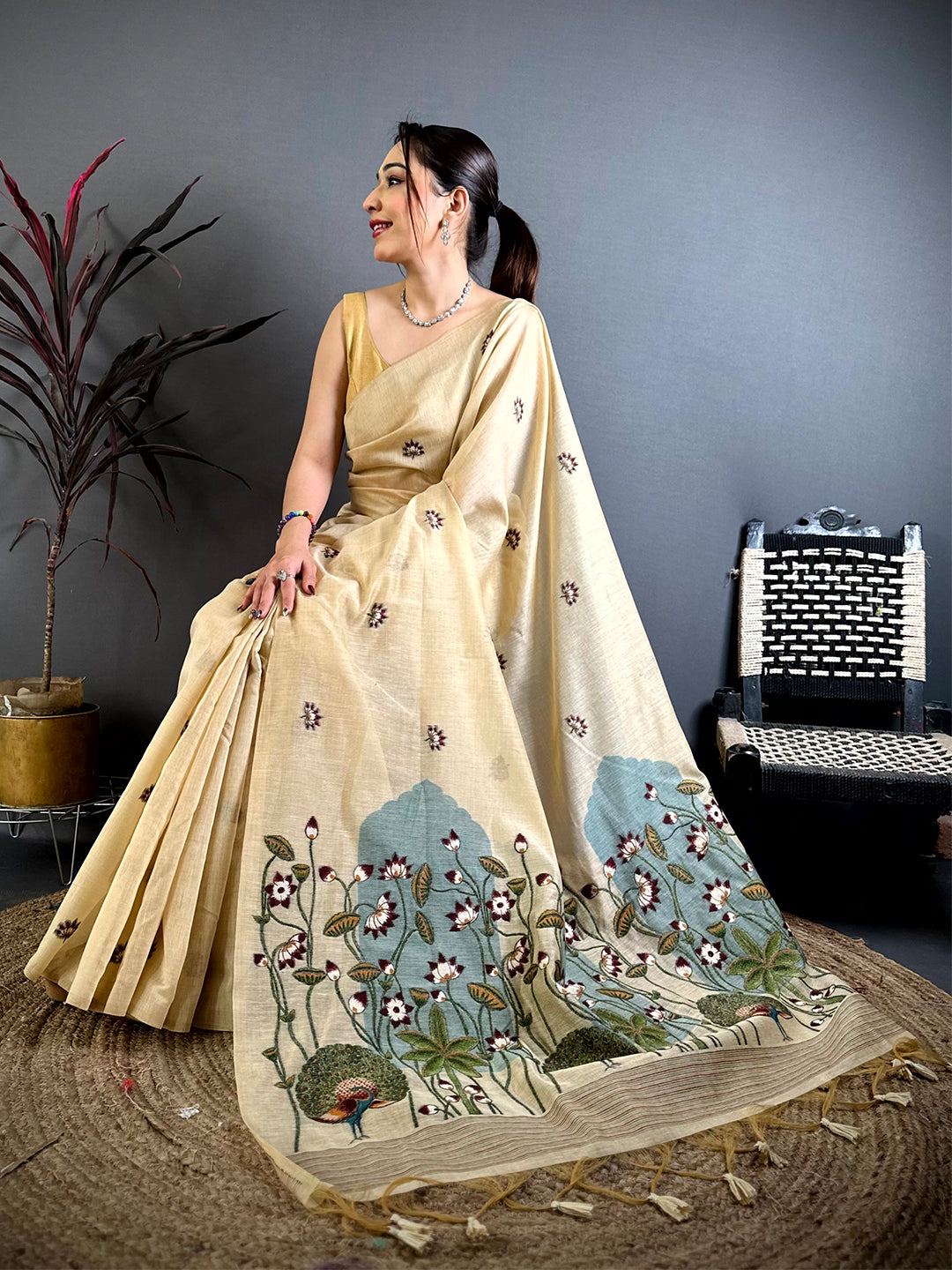 Minakari Weave Munga Cotton Saree