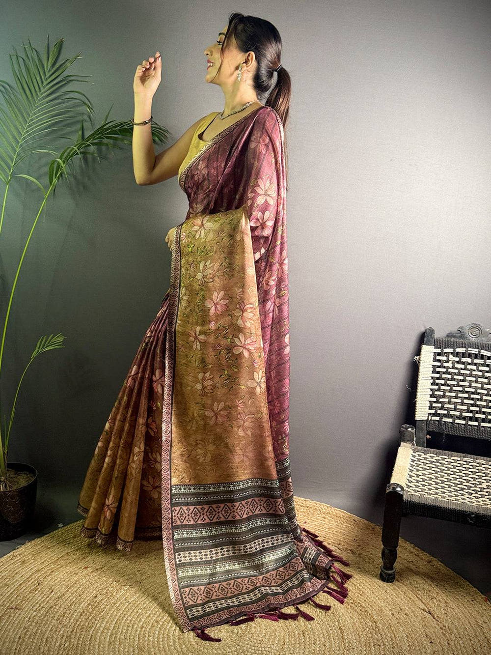 Maroon Linen Juth Digital Print Saree