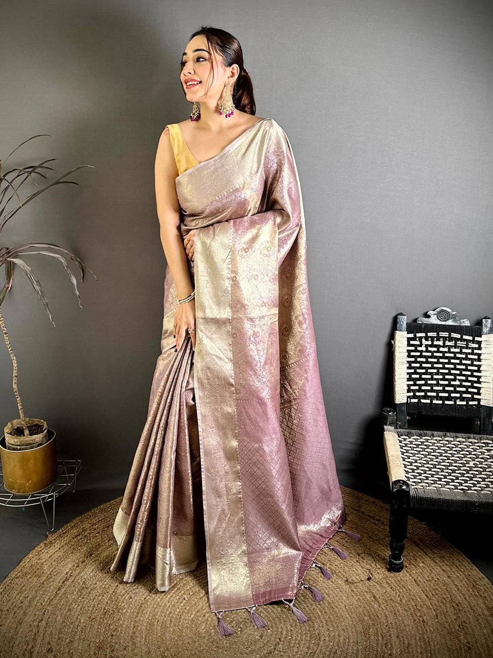 Royal Kanjivaram Zari Tissue Saree