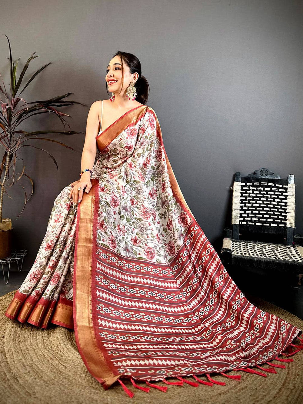 Red Floral Beauty Designer Saree