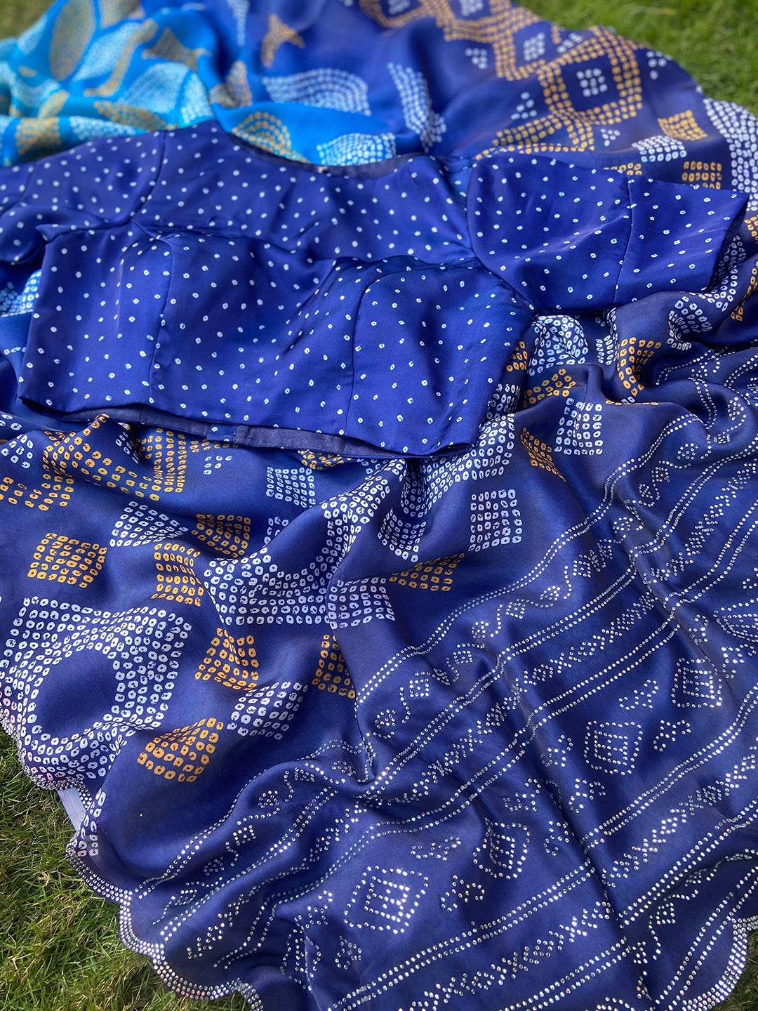 Georgette Silk Saree with Ombre Bandhej Print & Stone Work