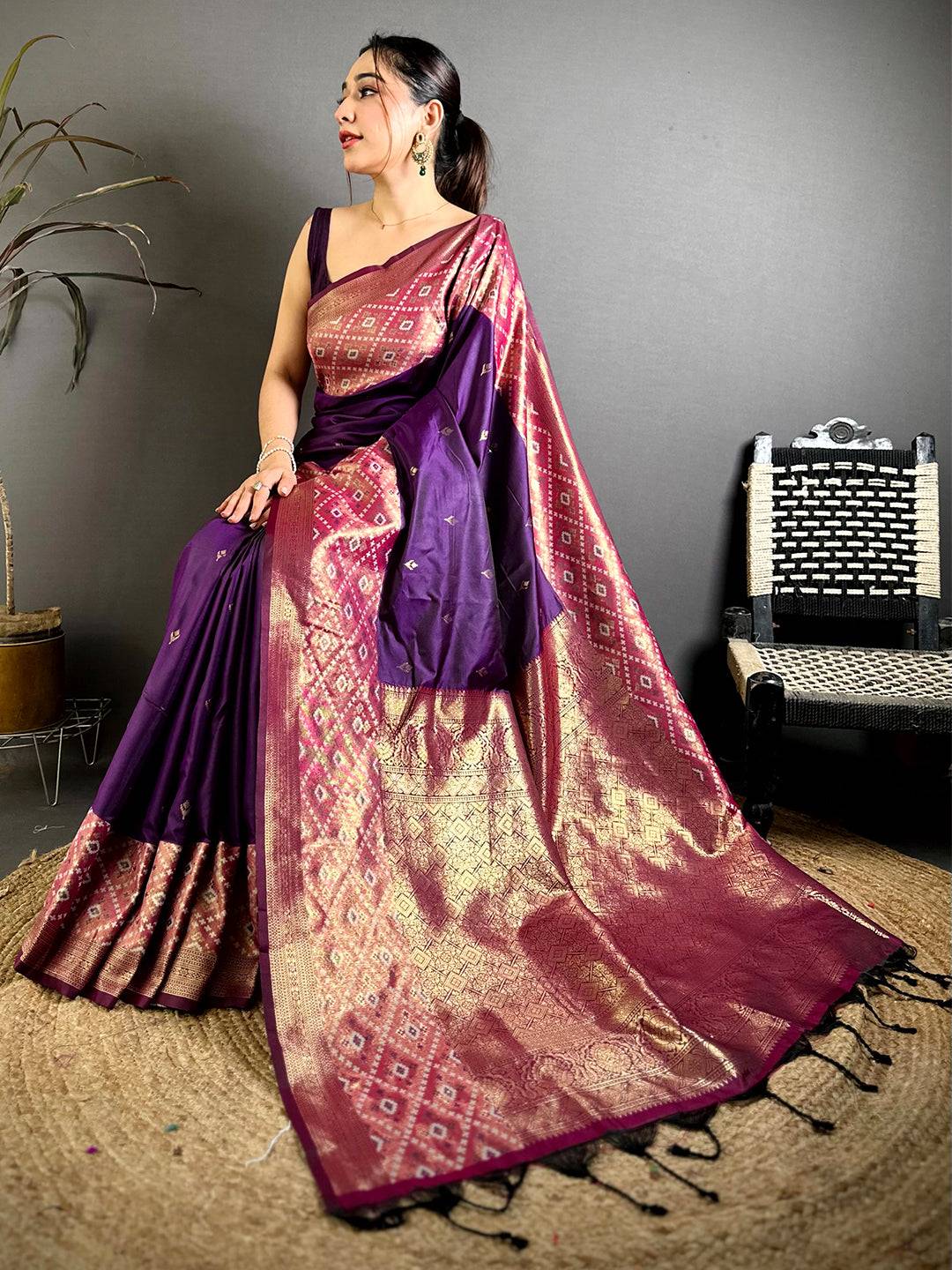 Exclusive Silk Ikkat Big Border Saree