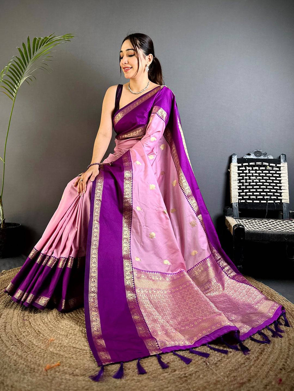 Pink Gadhwal Pure Soft Silk Saree