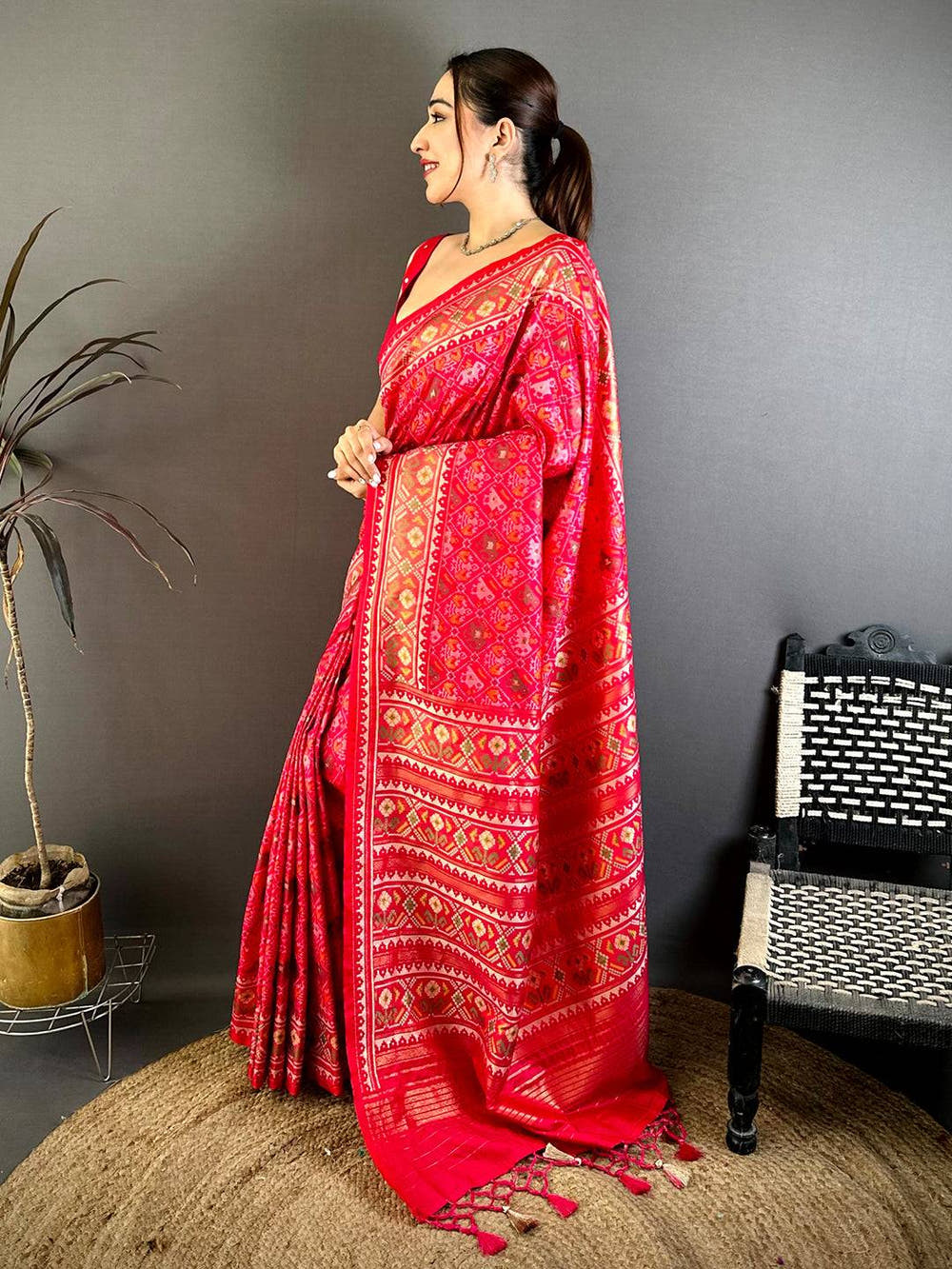 Radiant Semi Ikkat Patola Kanchi Zari Saree