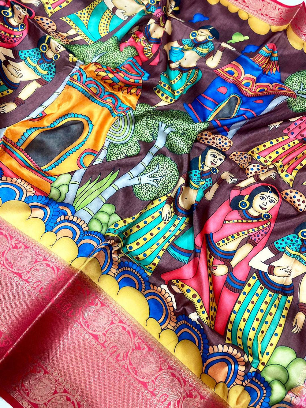 Elegant Banarasi Silk Kalamkari Pattern Saree