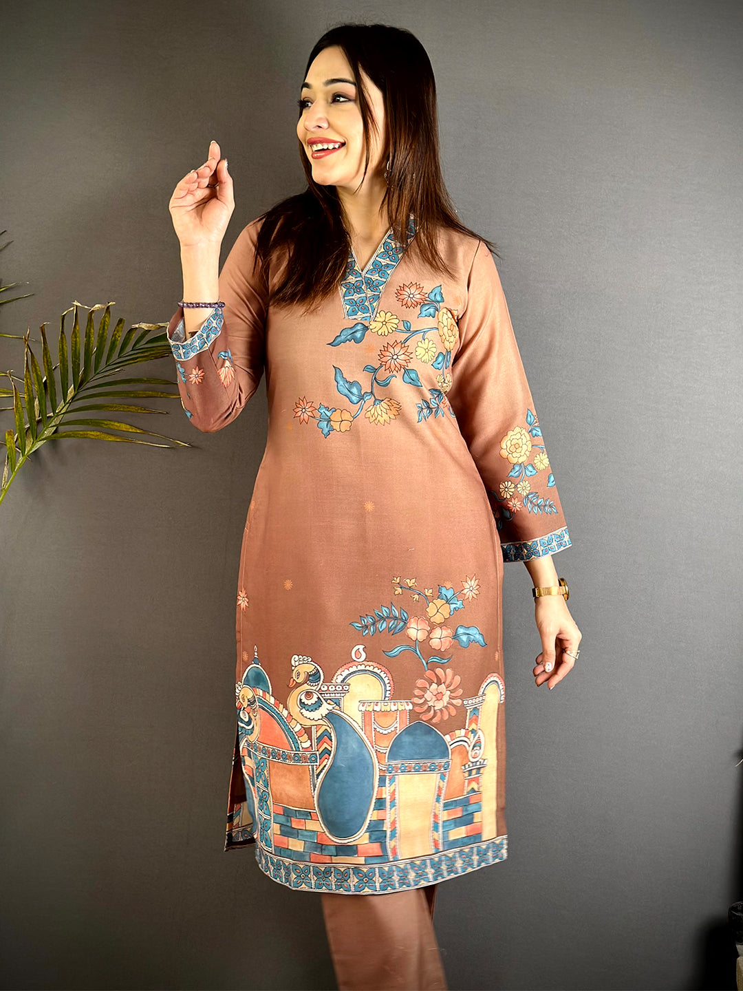 Heritage Kalamkari V Collar Kurti
