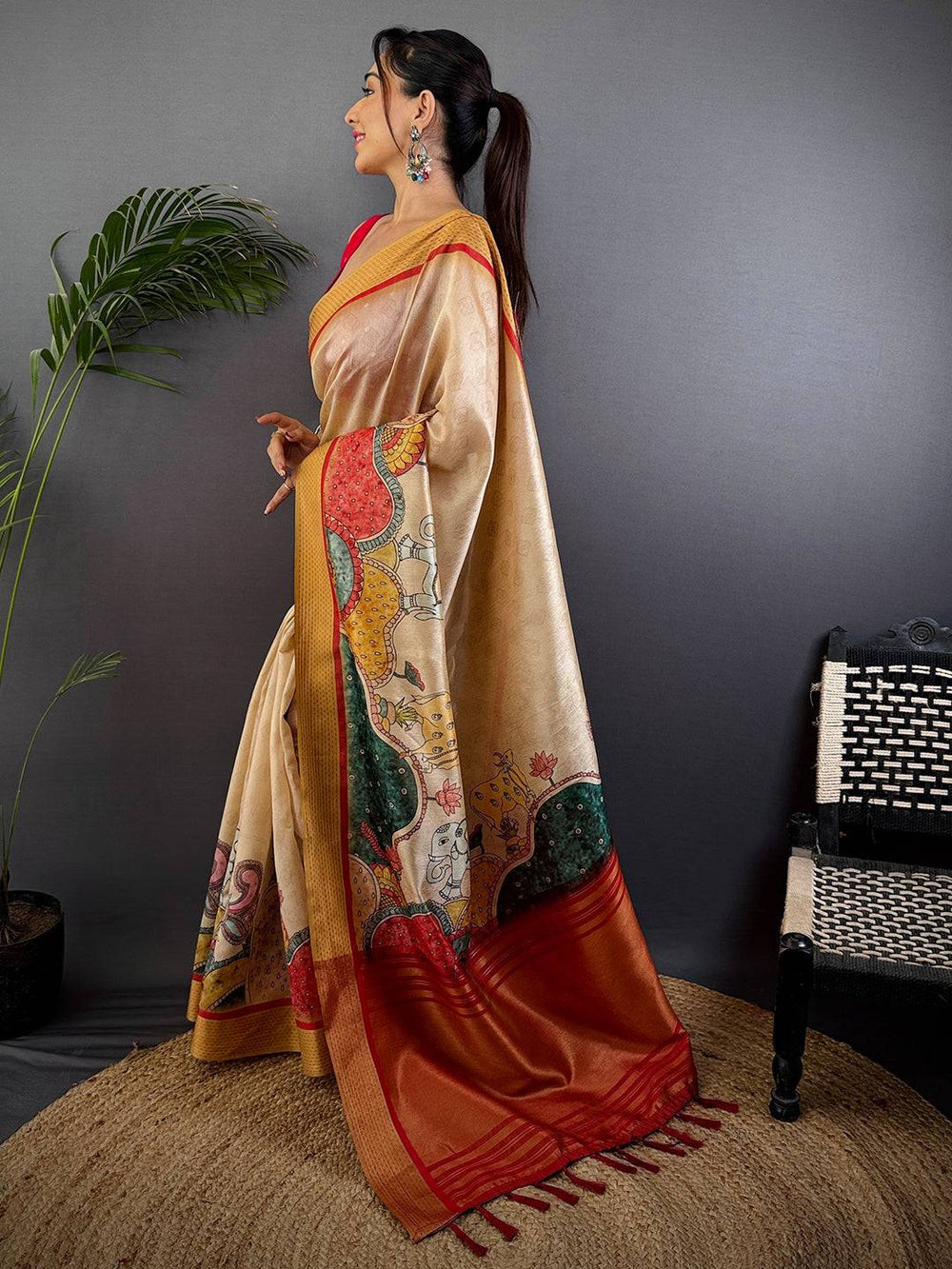 Cream Tussar Silk Kalamkari Print Saree