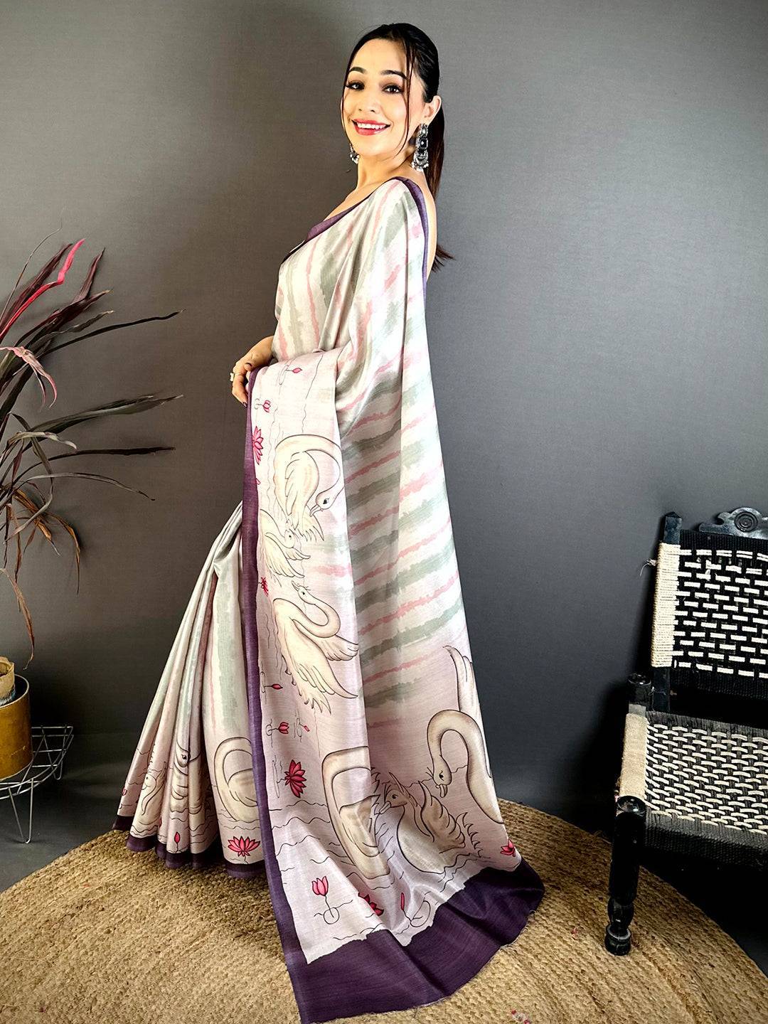 Stylish Soft Tussar Swan Print Saree