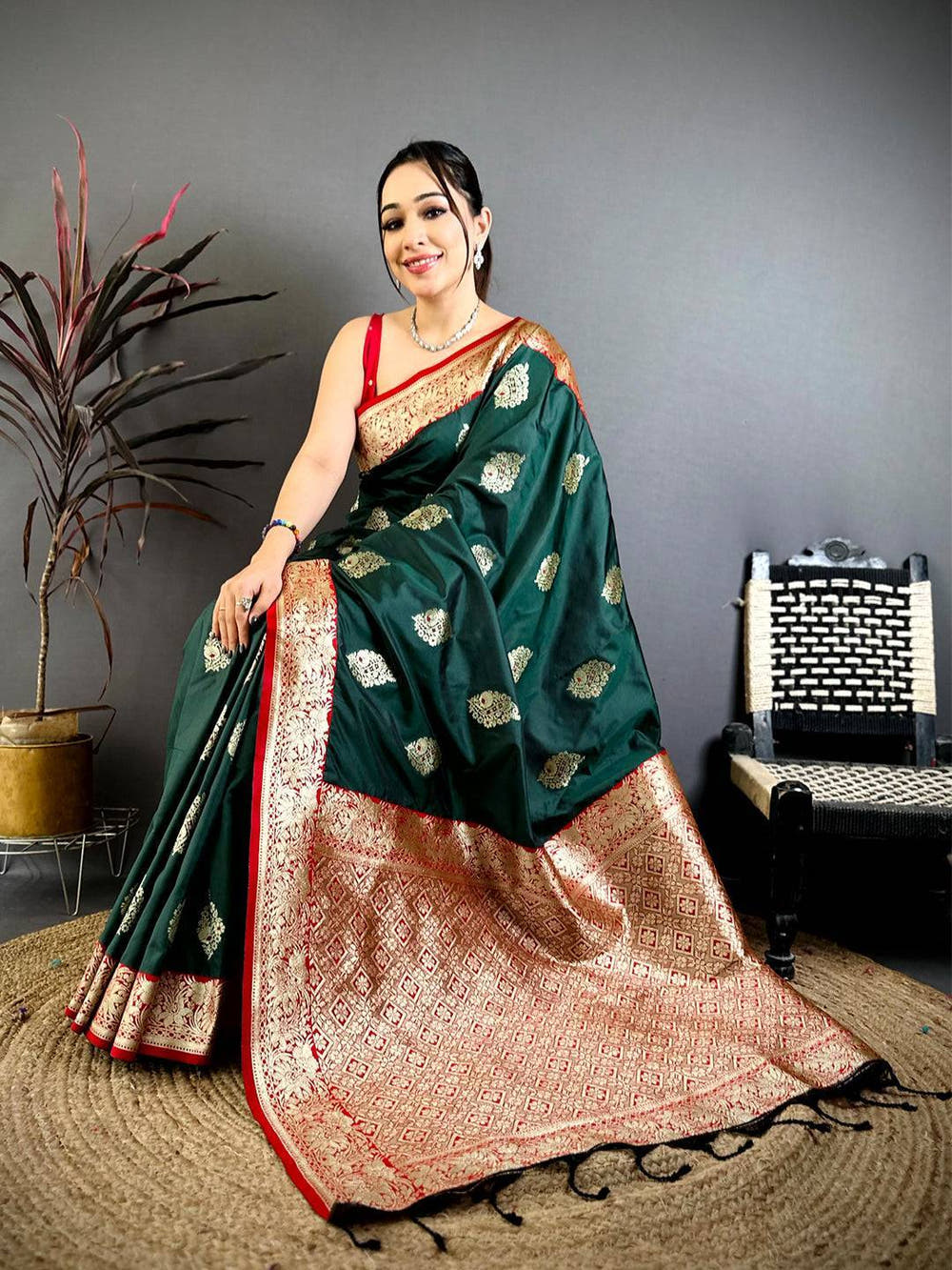 Emerald Green Soft Silk Gadwal Saree