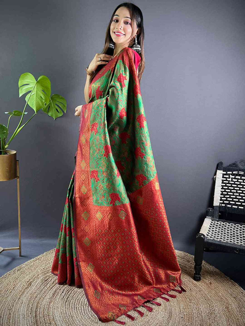 Side view of Forest Green Soft Silk Butta Weaving Saree