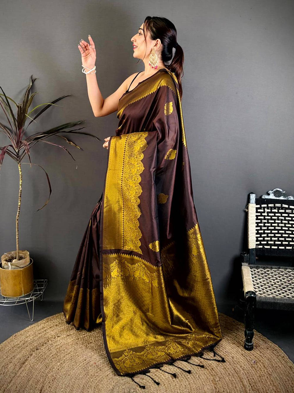 Chocolate Brown Soft Silk Ethnic Motif Saree