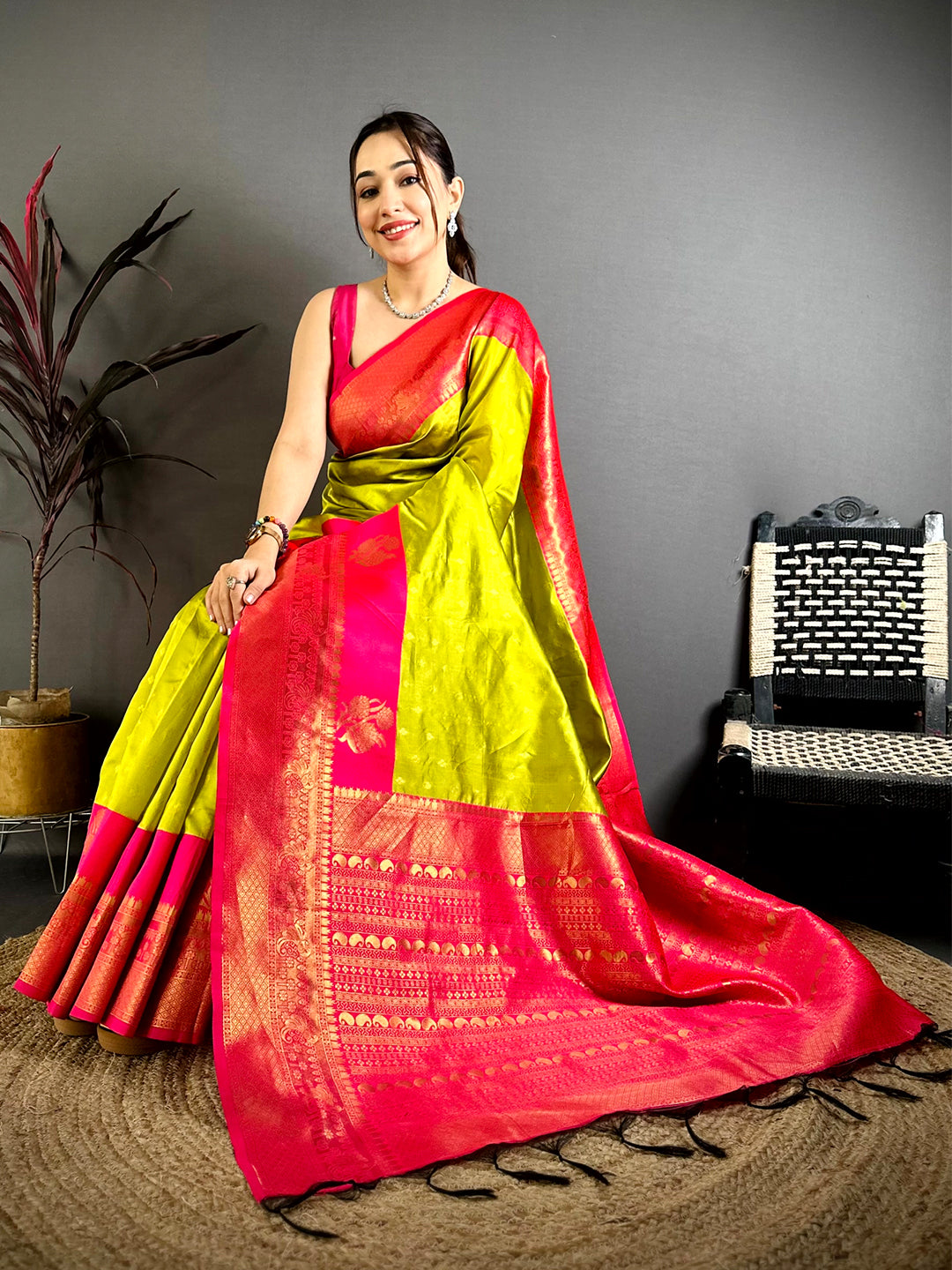 Royal Gadwal Banarasi Katan Silk Saree