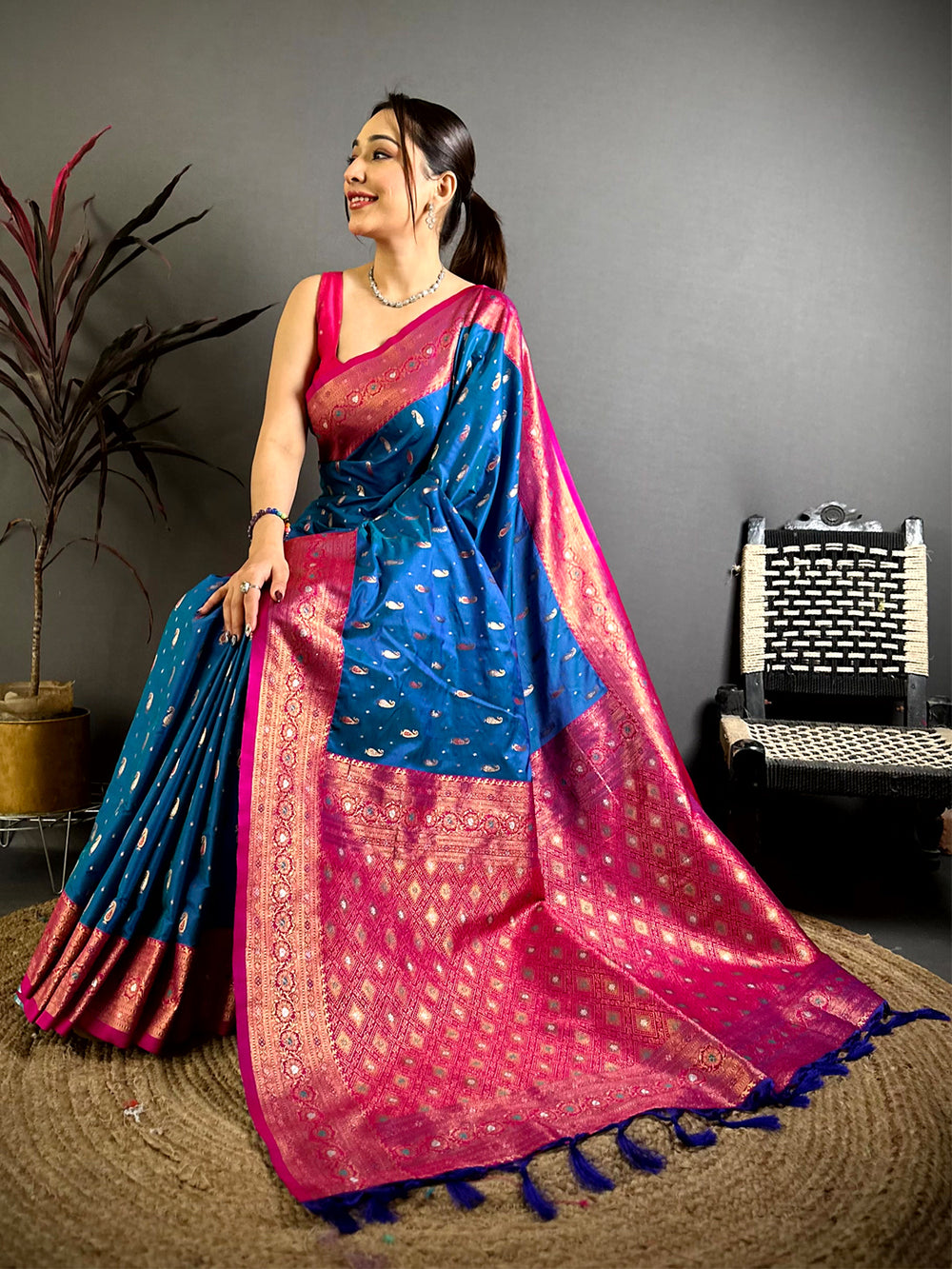 Heritage Dual Shade Kanjivaram Saree