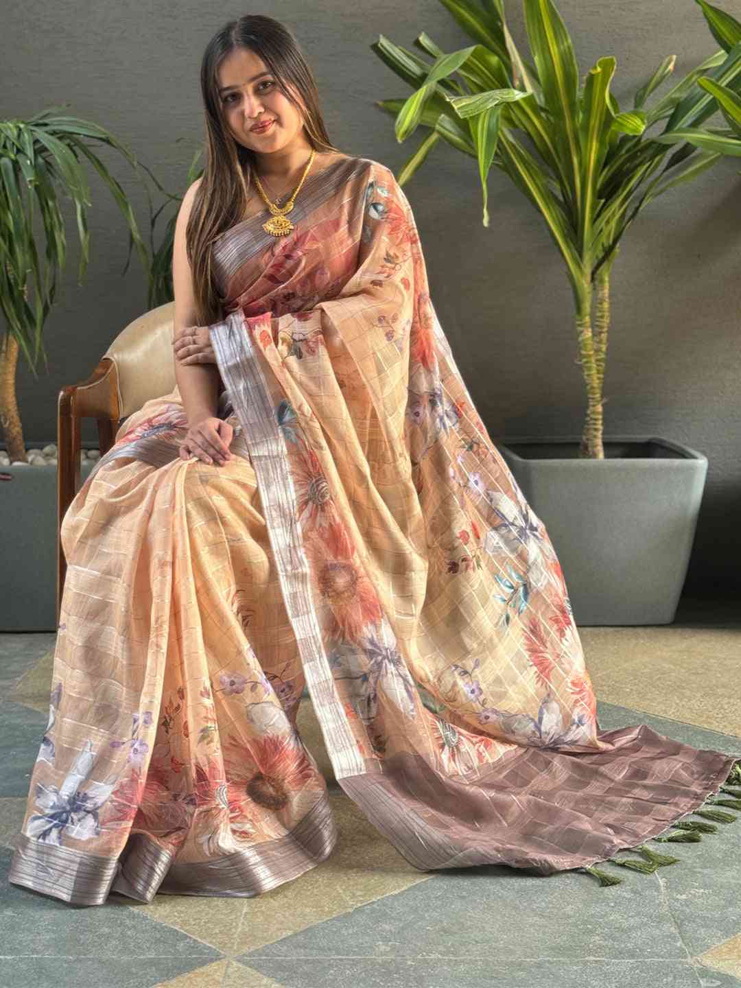 Beige Colour Self Zari Chex Weaving Traditional Print Saree