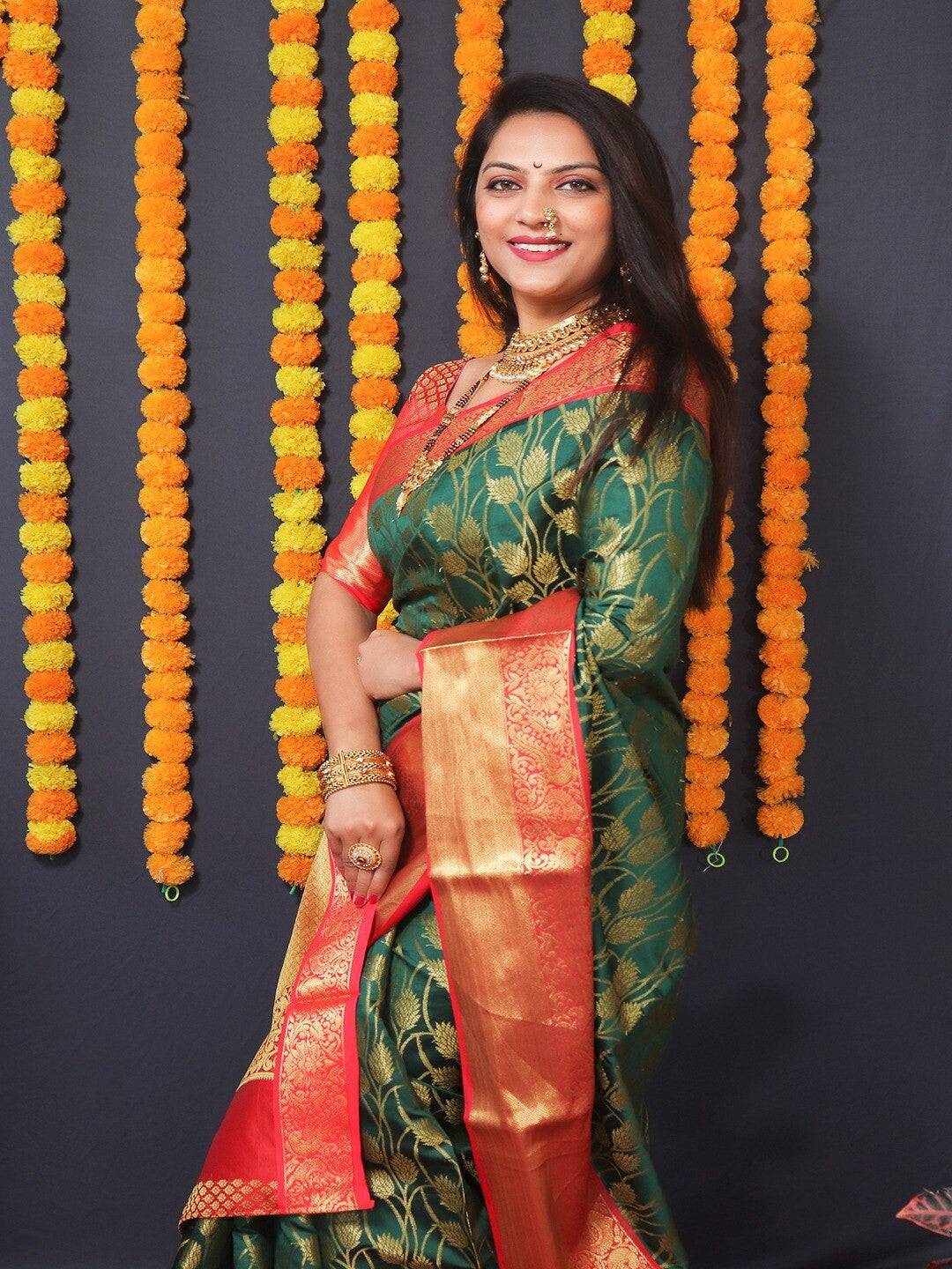 Green Kanjivaram Silk Golden Zari Weaving Saree