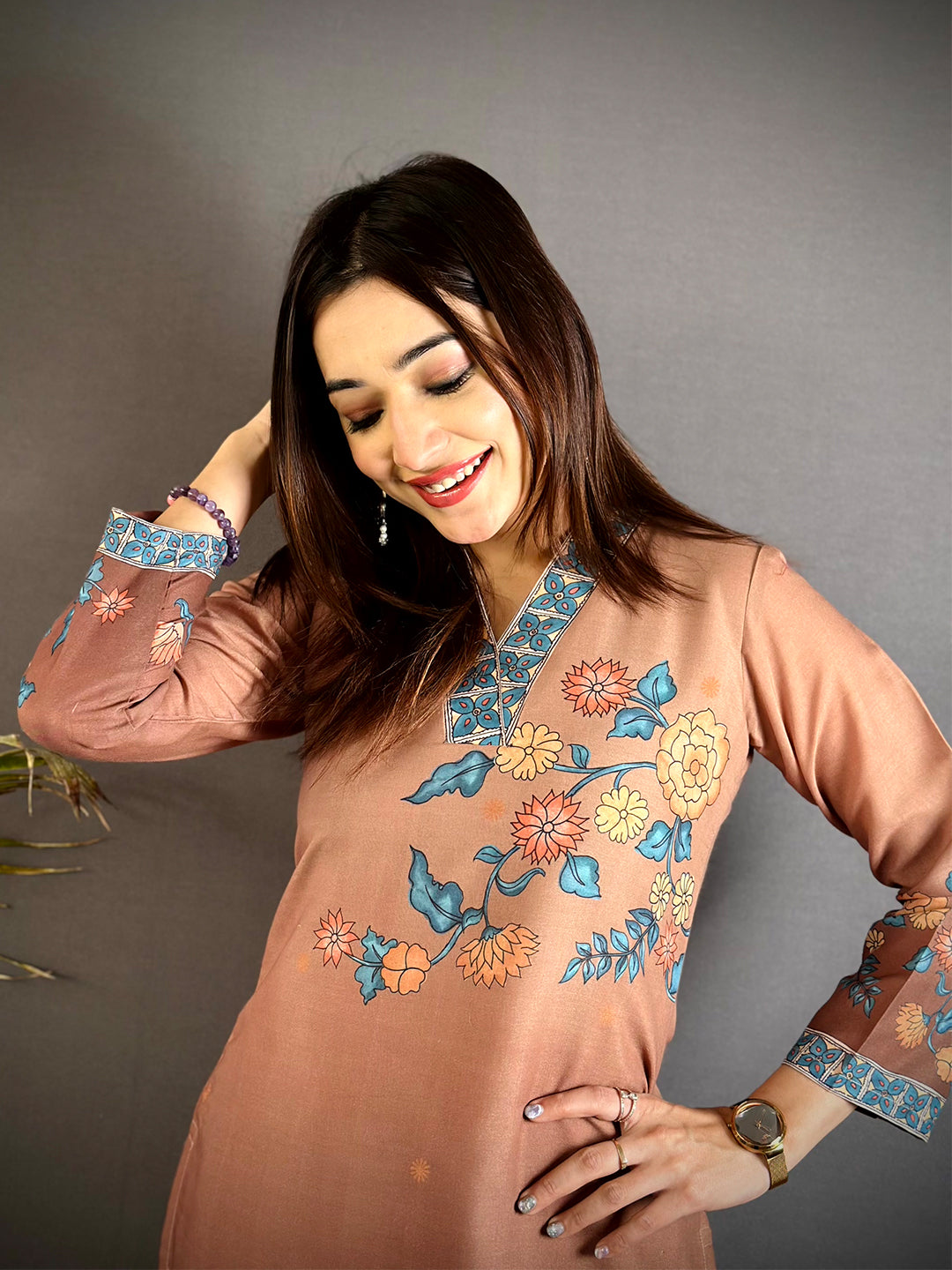 Heritage Kalamkari V Collar Kurti