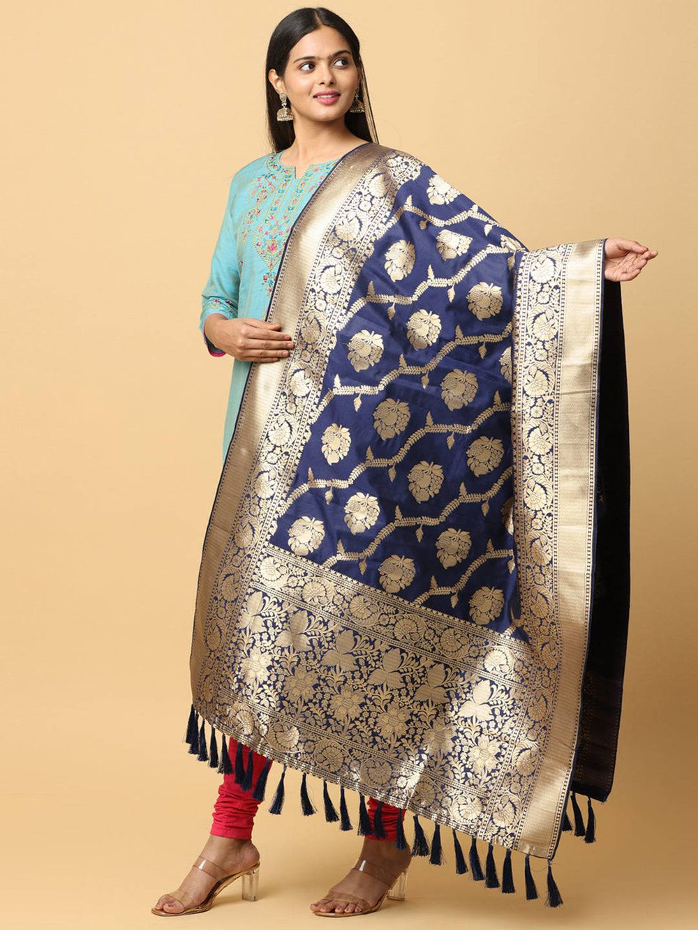 Sophisticated dark blue silk blend dupatta with floral motifs