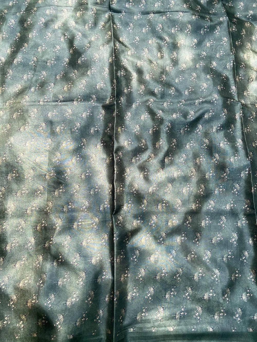 Detailed View of Green Tussar Silk Saree Fabric