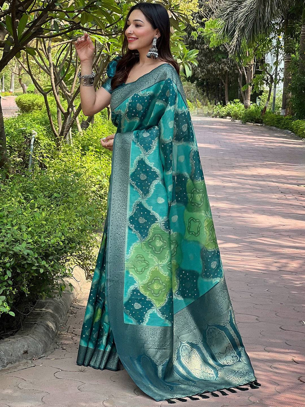 Stylish Rama Digital Block Print Saree with rich patterns