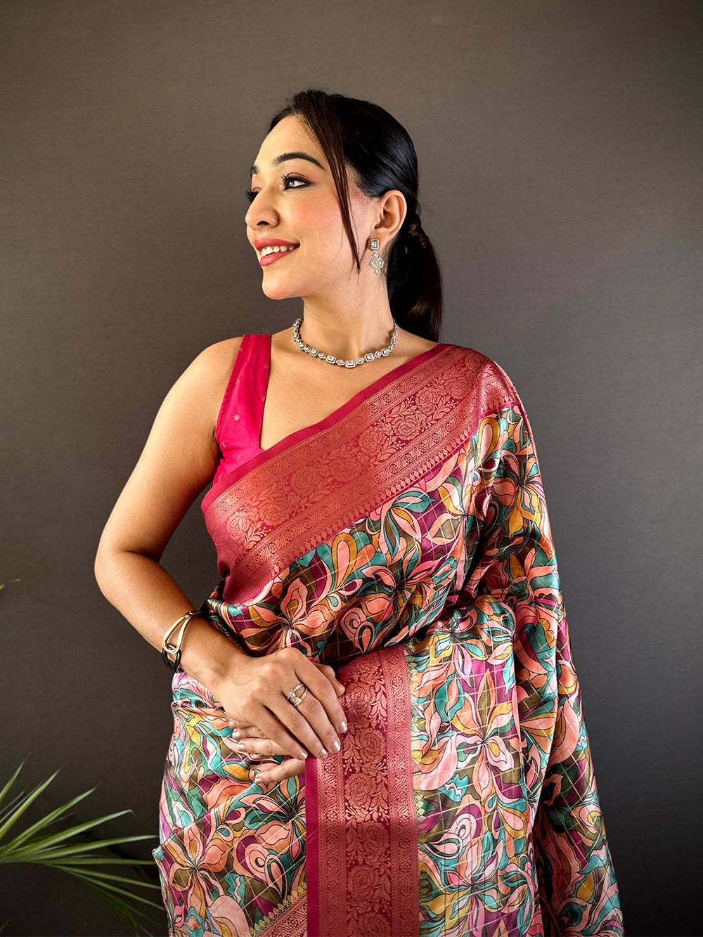 Red Soft Gadwal Pattu Geometric Saree