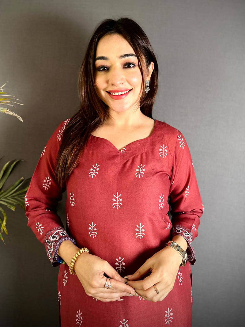 Paan Neck Kalamkari Art Kurti