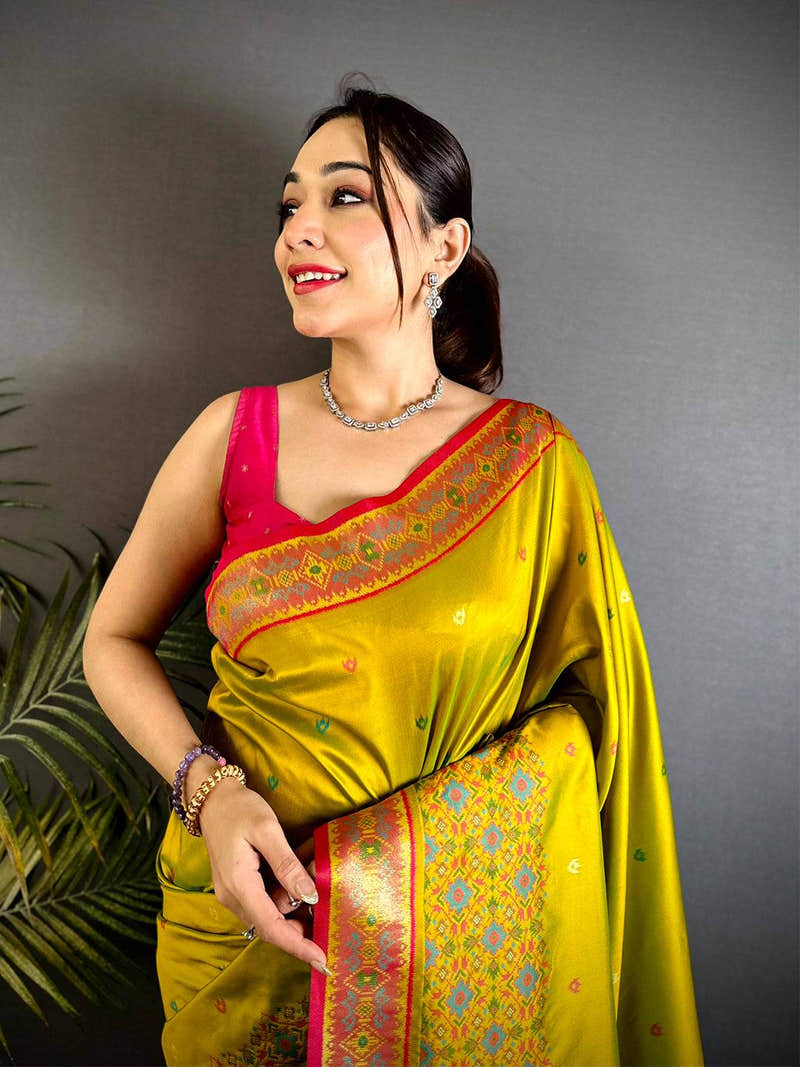 Green Double Ikat Soft Silk Saree