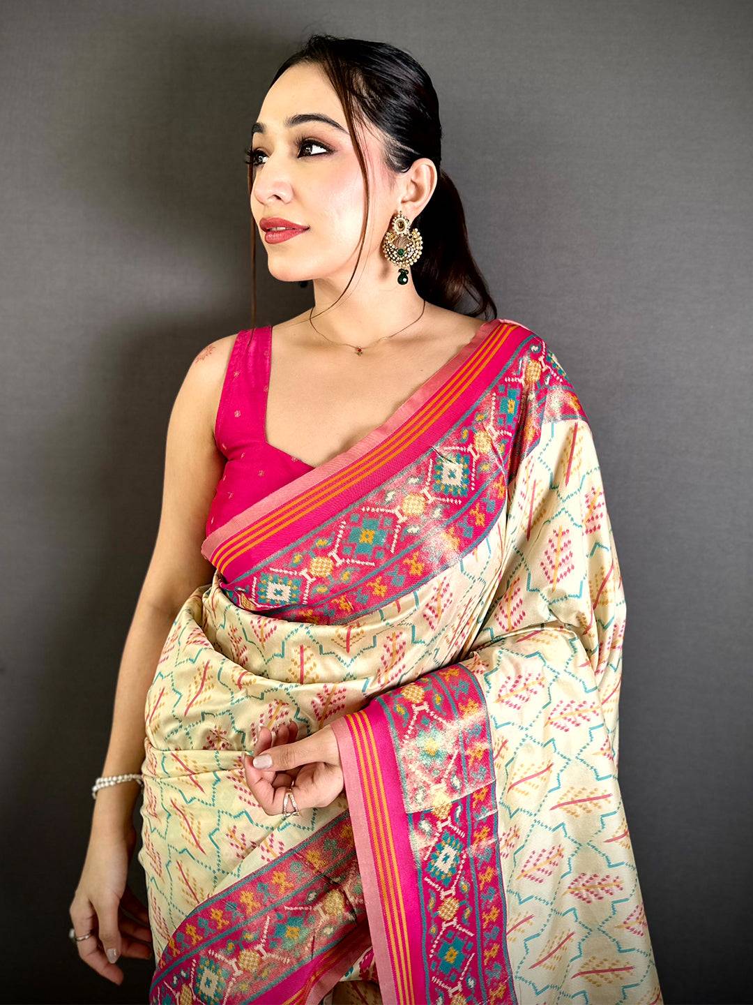 White Soft Silk Ikkat Minakari Patola Saree