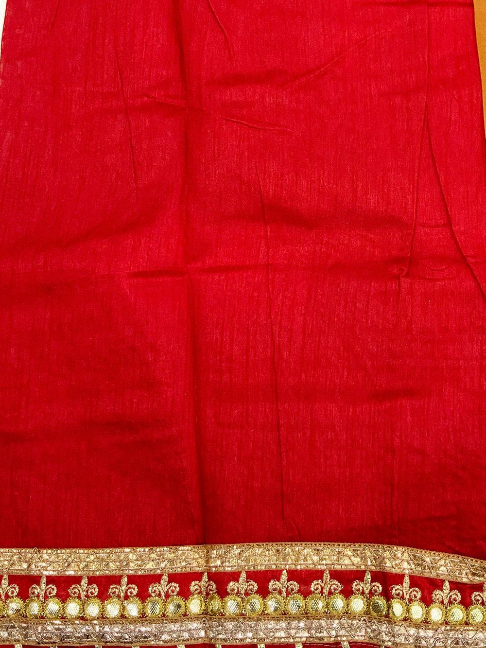 Beautiful Ethnic Bandhej Chiffon Saree