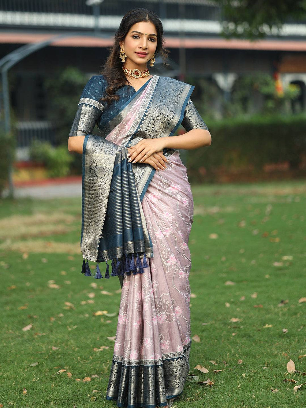 Light Purple Batik Pen kalamkari Saree With Zari Weaving 