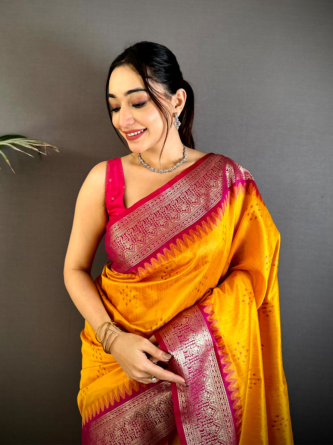 Yellow Bandhej Weave Kanchi Pattu Saree