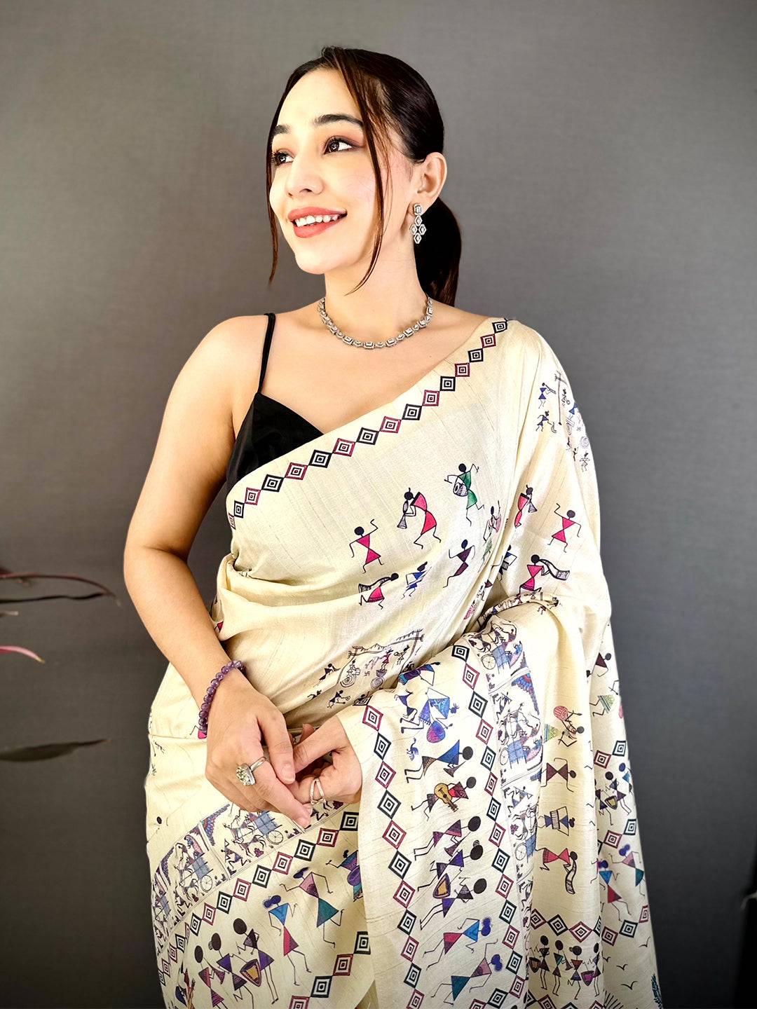 Stylish Soft Ghicha Tussar Warli Print Saree