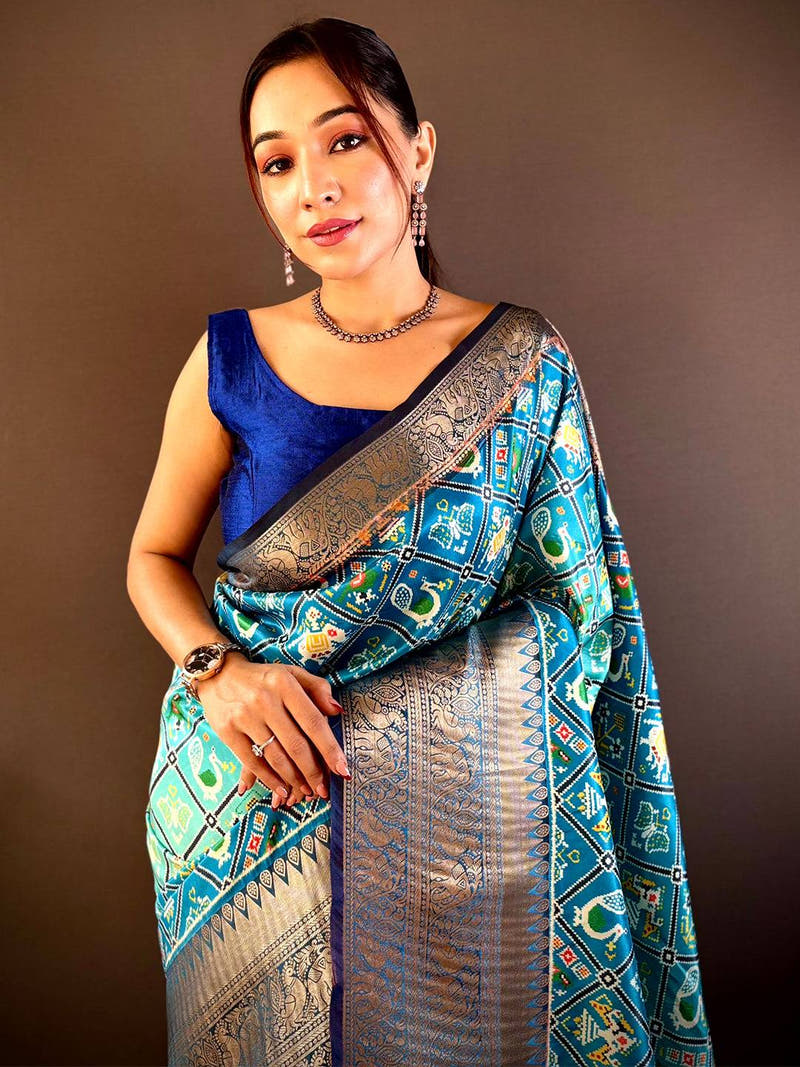 Purple Yeola Paithani Saree with Zari Weaving - Luxe