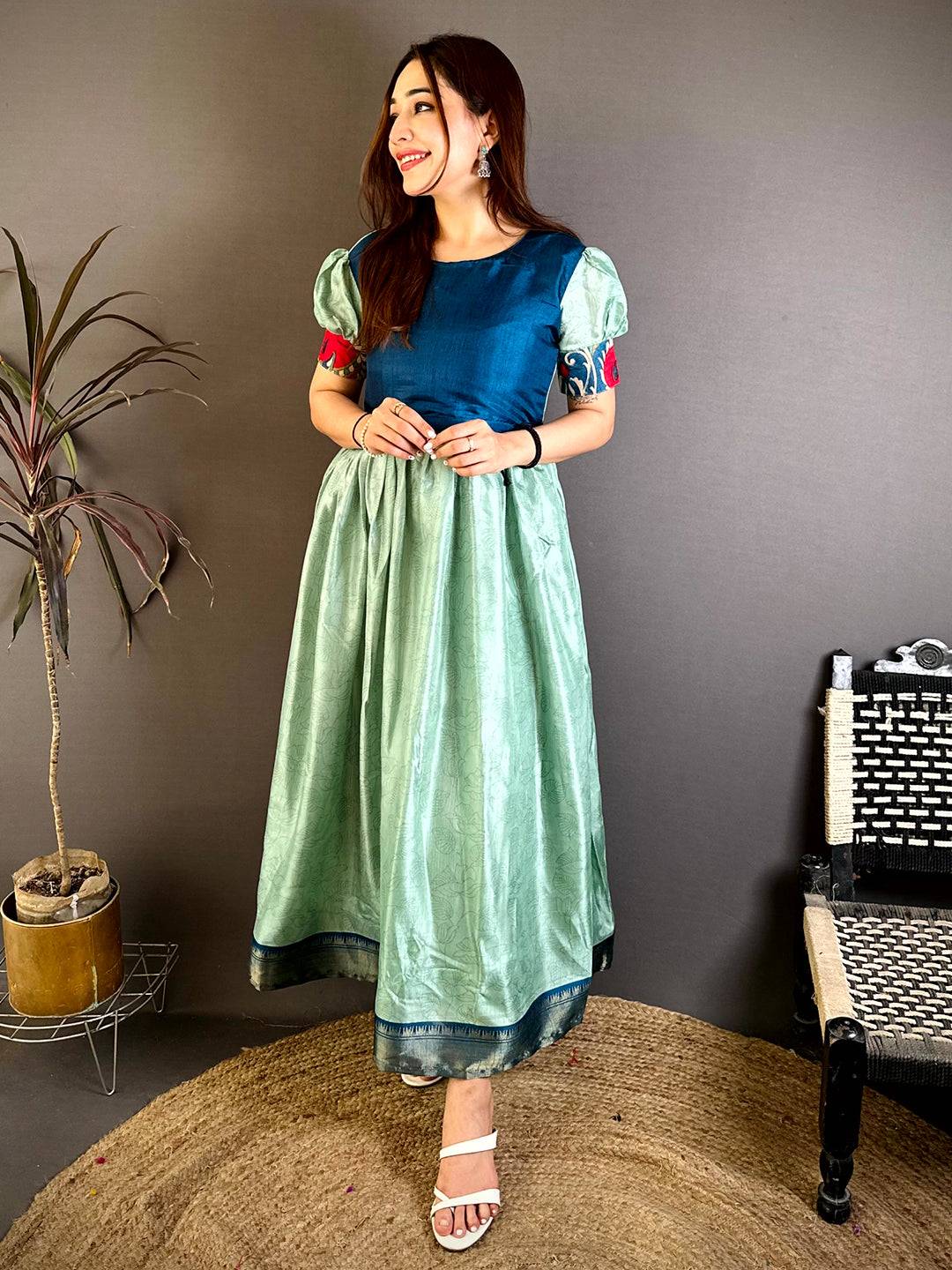 Vibrant Round Neck Dola Silk Kurti