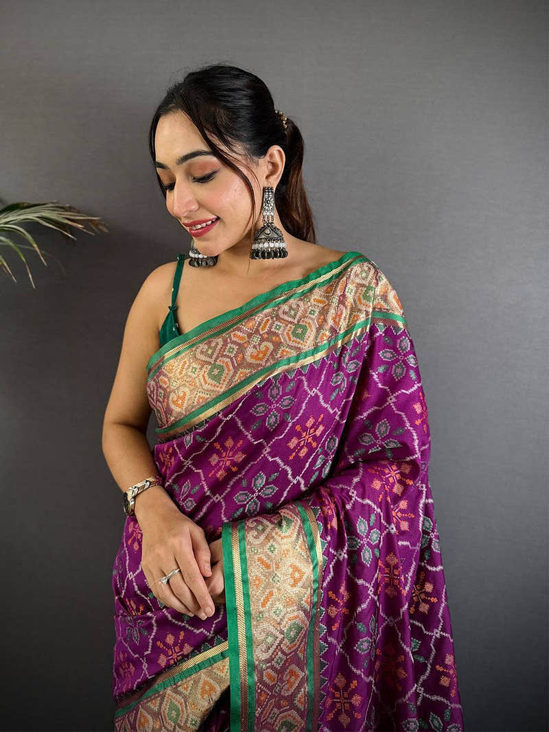 Stylish Pochampally Patola Silk Saree