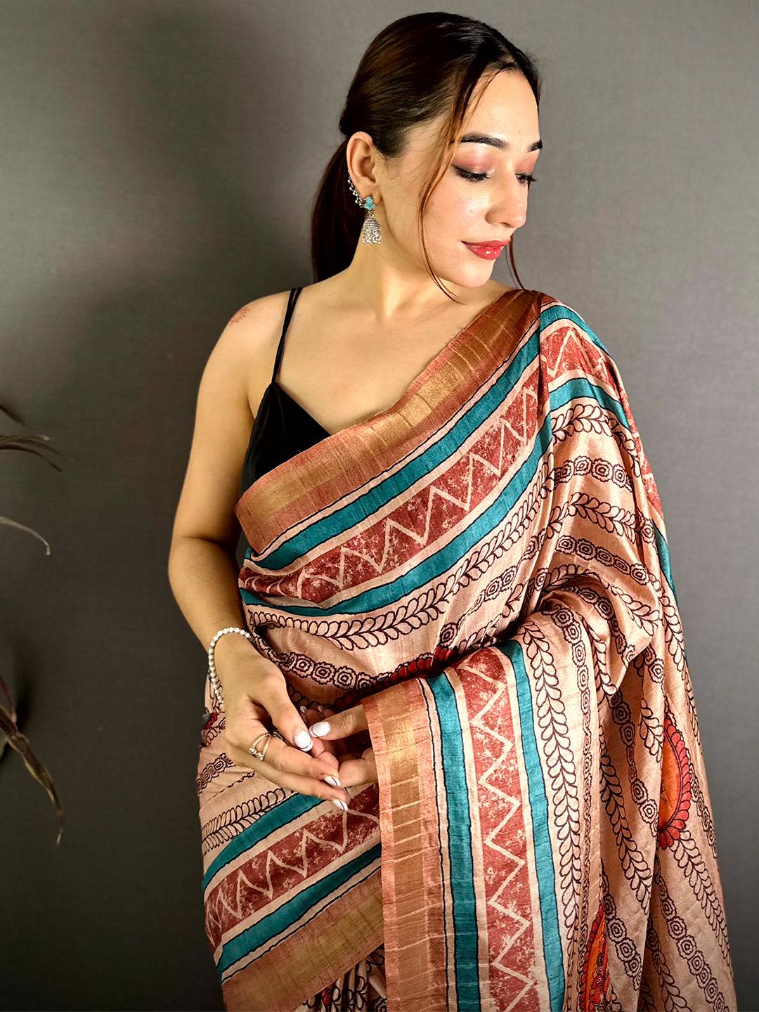 Celebrity Ghicha Tussar Pen Kalamkari Saree